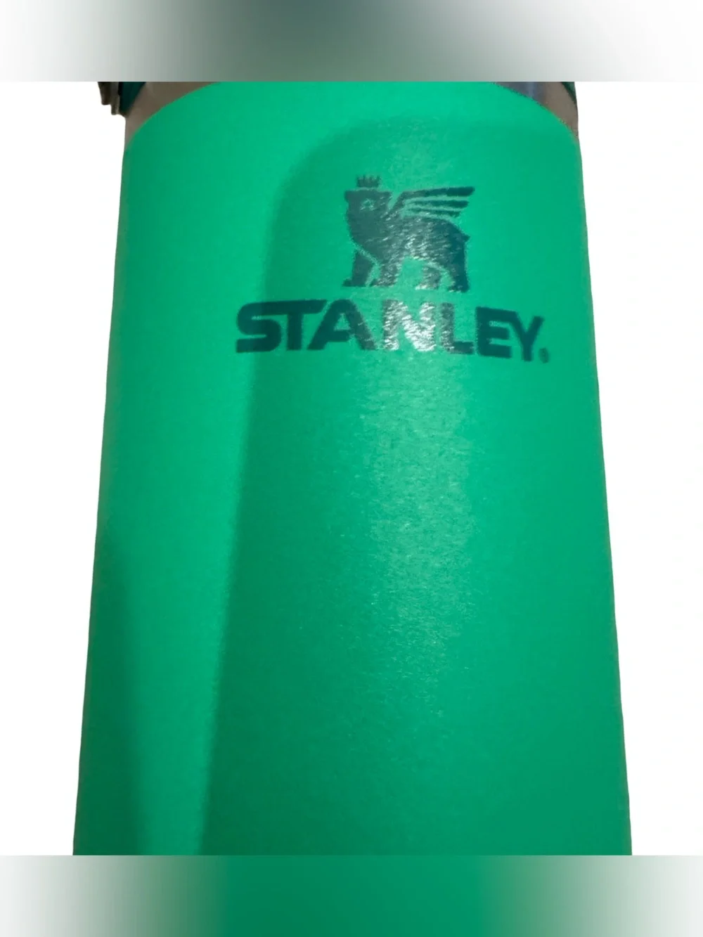 Stanley IceFlow™ Flip Straw Tumbler - 30 oz - Picture 6 of 7